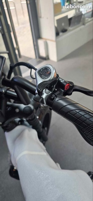 Vélo électrique Ouxi C80 250W - 8